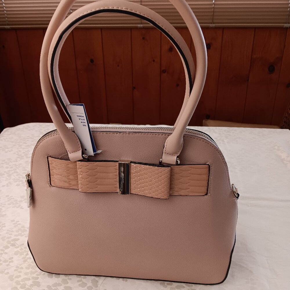 New APT.9 Blush Handbag